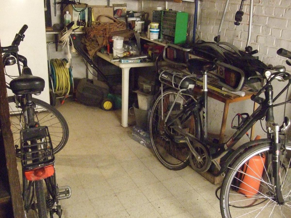 Guestrooms Bij Het Station Van Drongen Gent Bagian luar foto